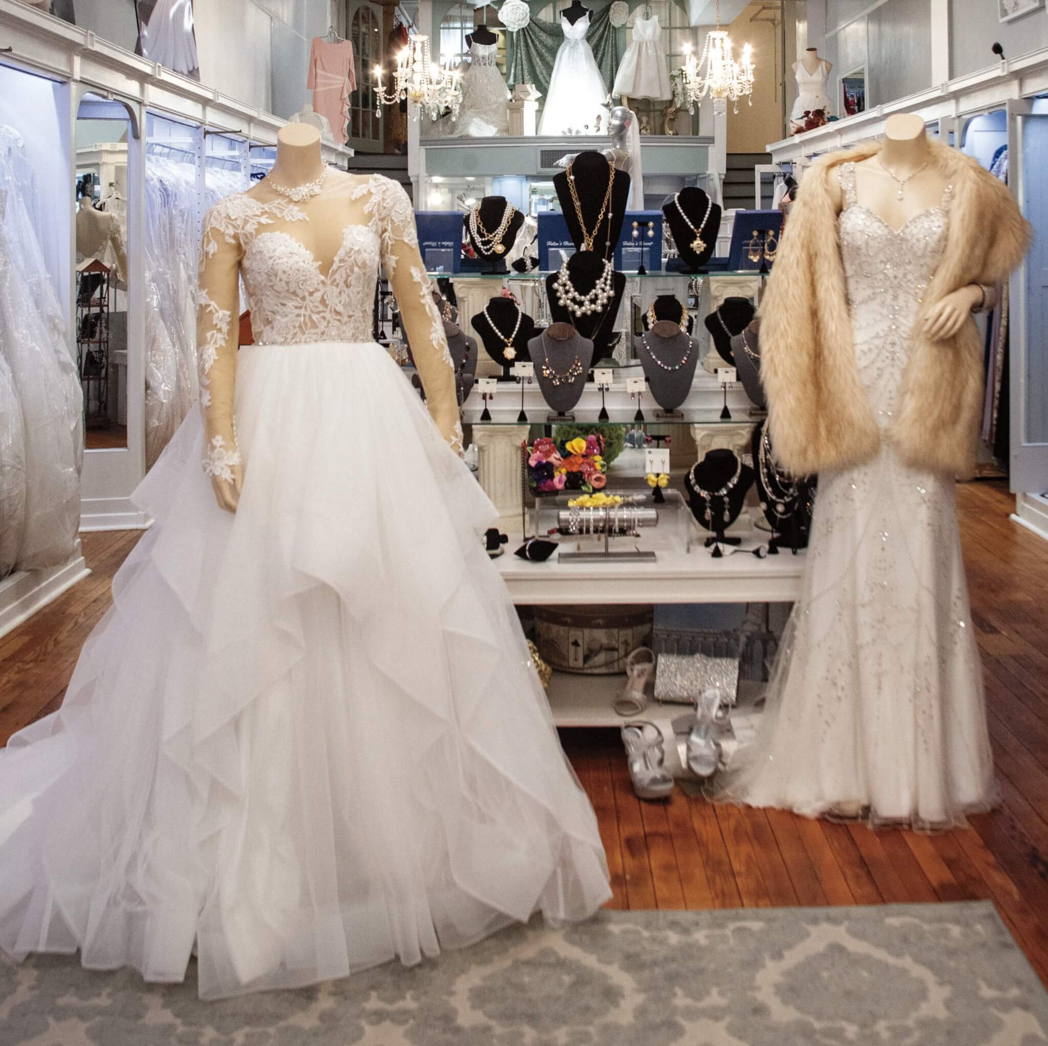 Shop Jennifer Lopez's Wedding Dresses, From Her Honeymoon and Other Wedding  Festivities | Vogue